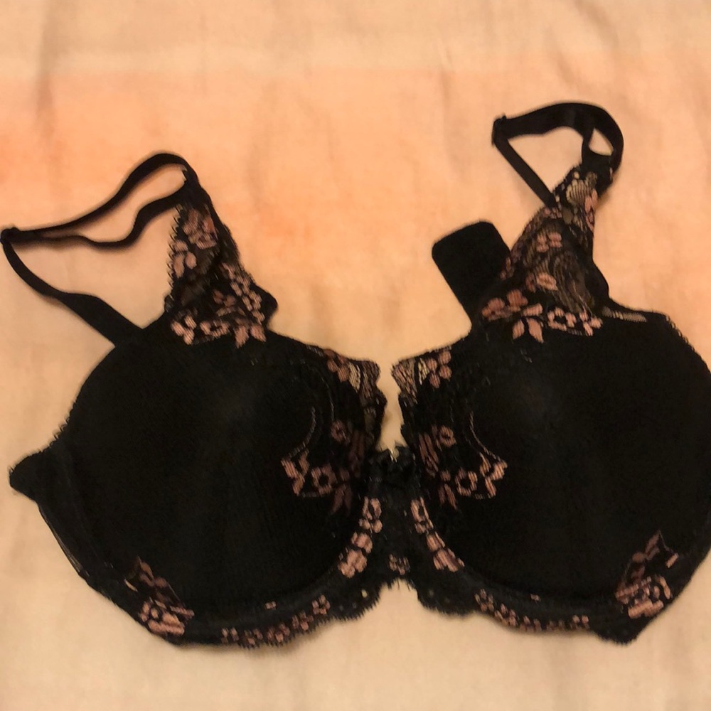 Smart & Sexy Signature Lace Bra 34DD